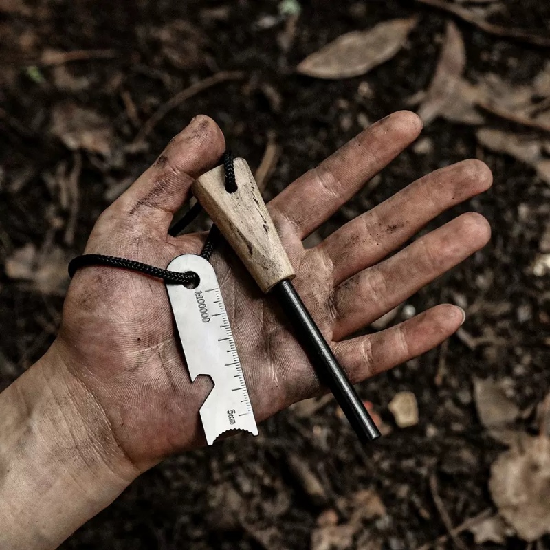 Portable outdoor flint, equipp - огляд і ціна Ferro Rod Striker